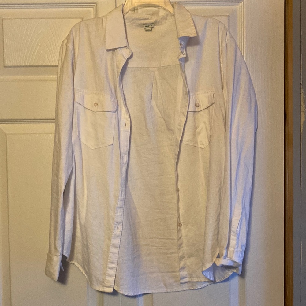 Aerie White linen button down